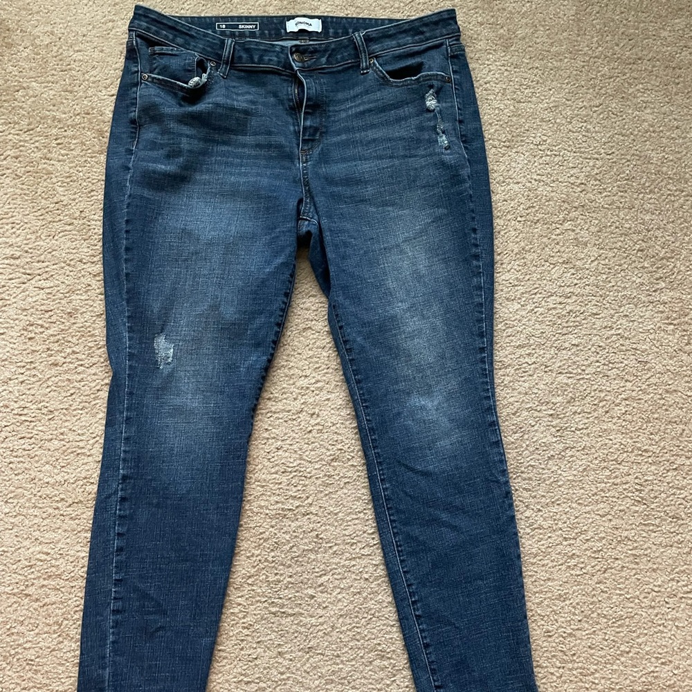 Sonoma skinny jeans- size 18